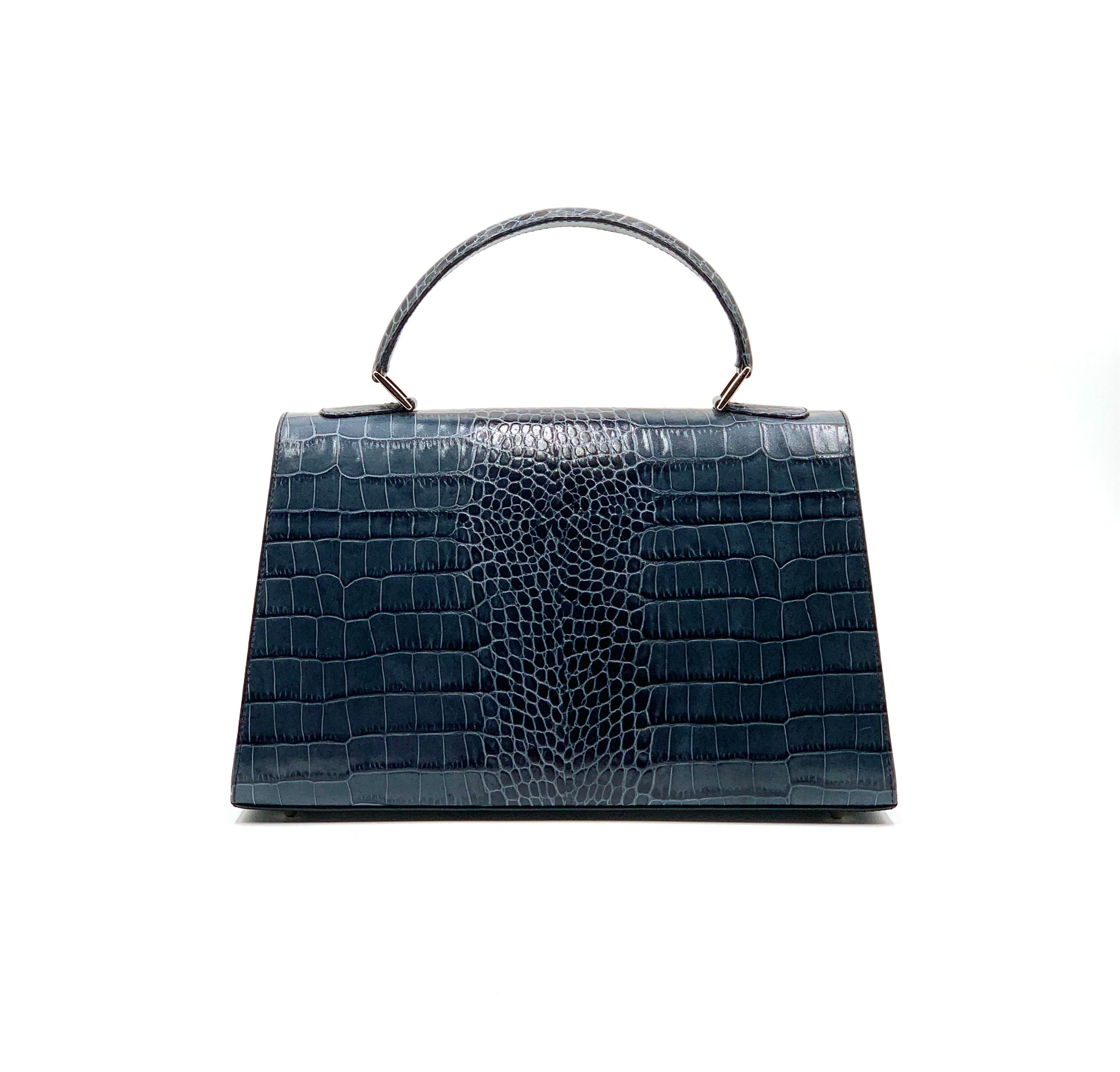 Aline Charcoal