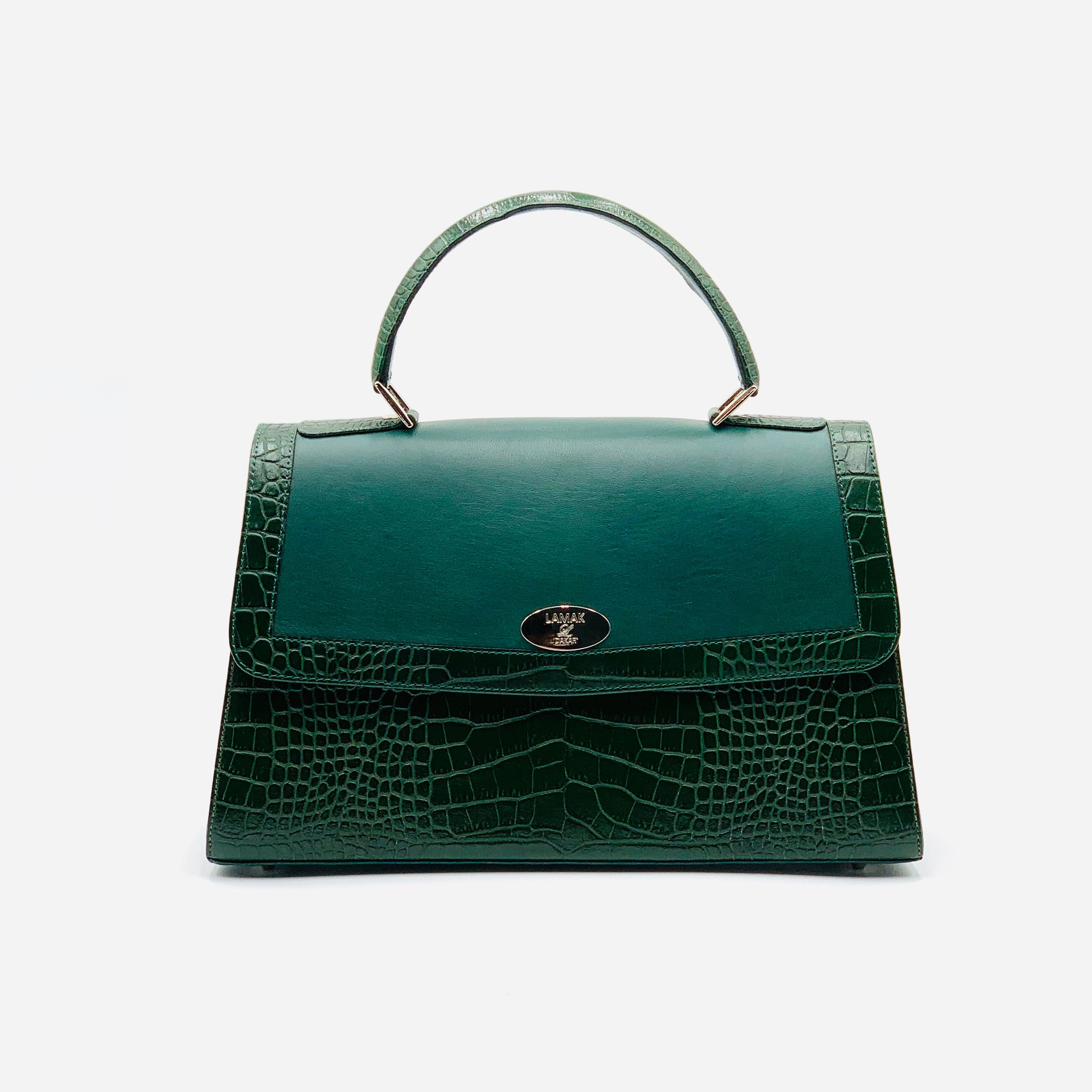 Aline Green