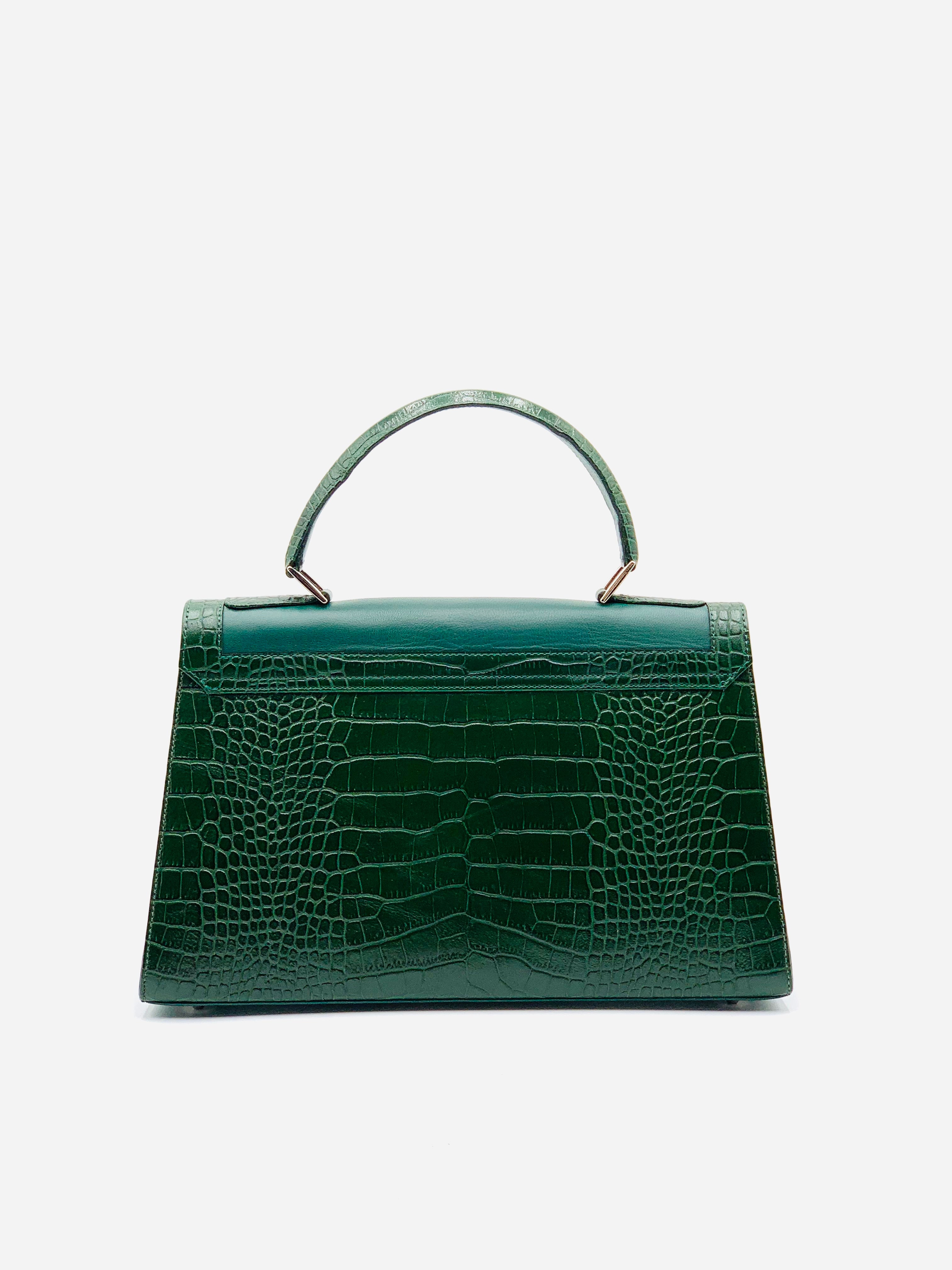 Aline Green