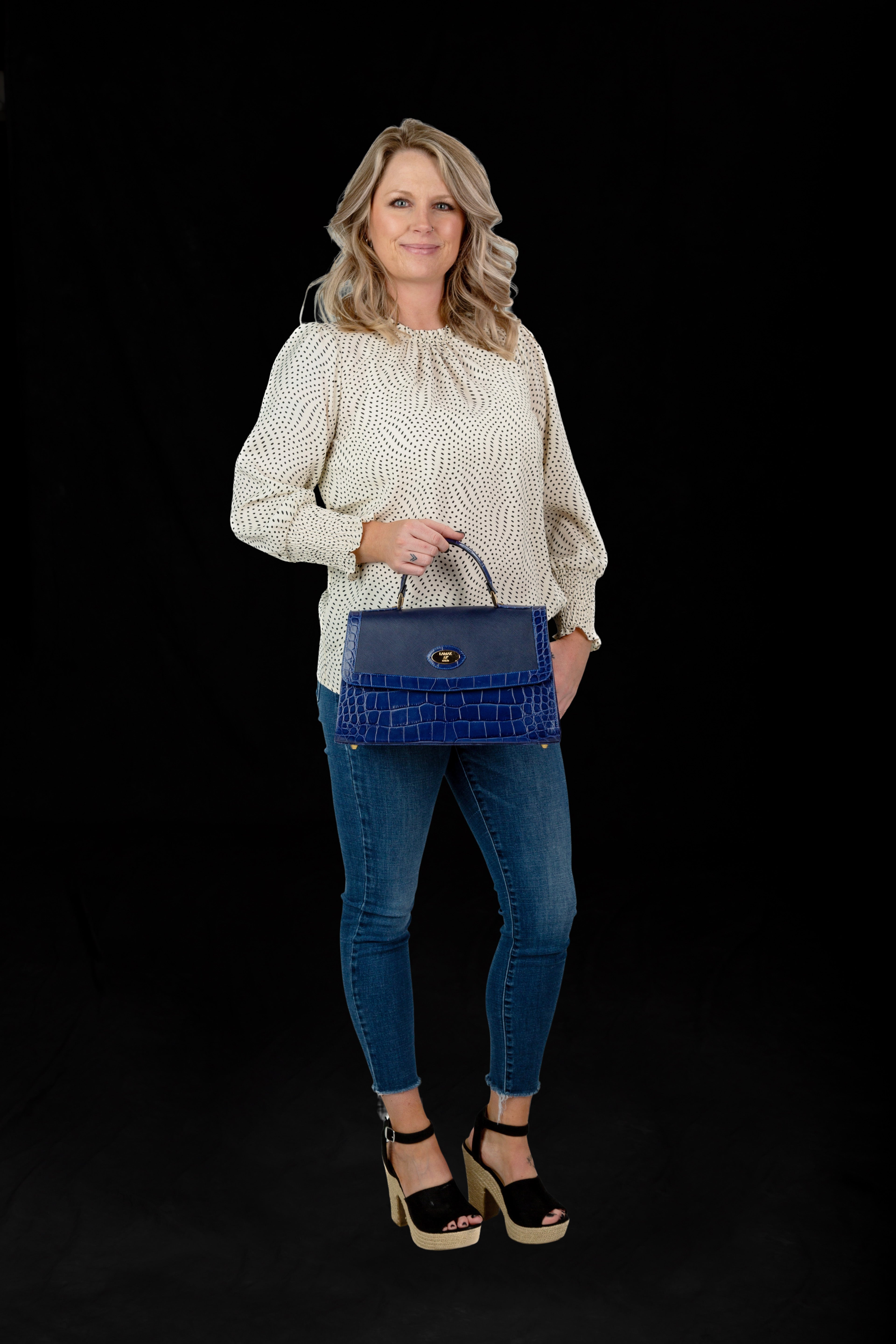 Aline Blue